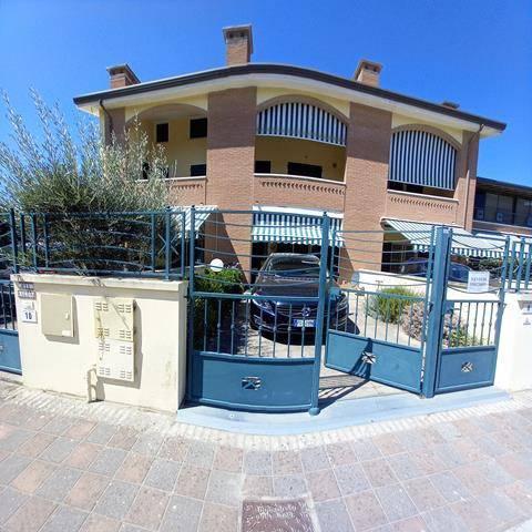 casa indipendente in vendita a Comacchio in zona Lido di Pomposa