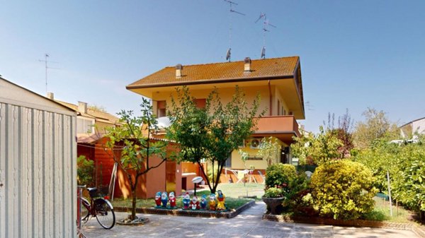 appartamento in vendita a Comacchio in zona Lido degli Scacchi