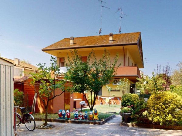 appartamento in vendita a Comacchio in zona Lido degli Scacchi