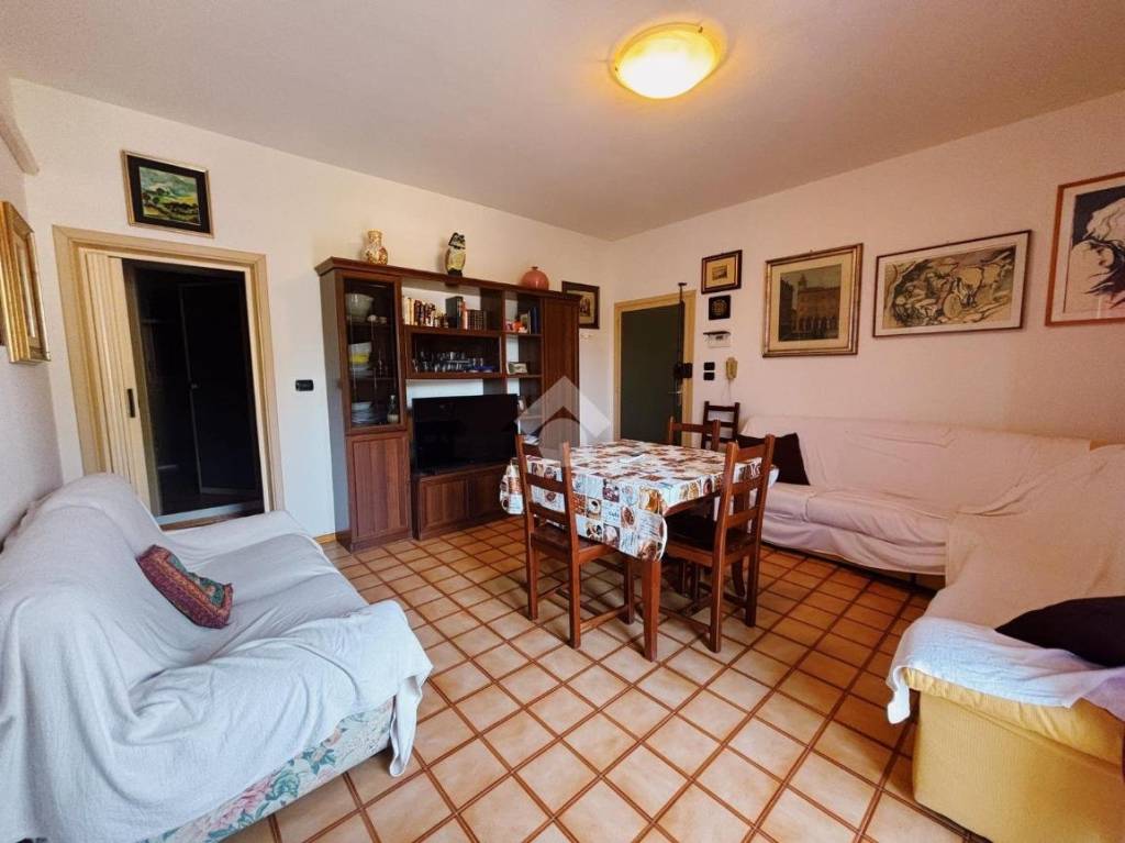 appartamento in vendita a Comacchio in zona Lido di Spina