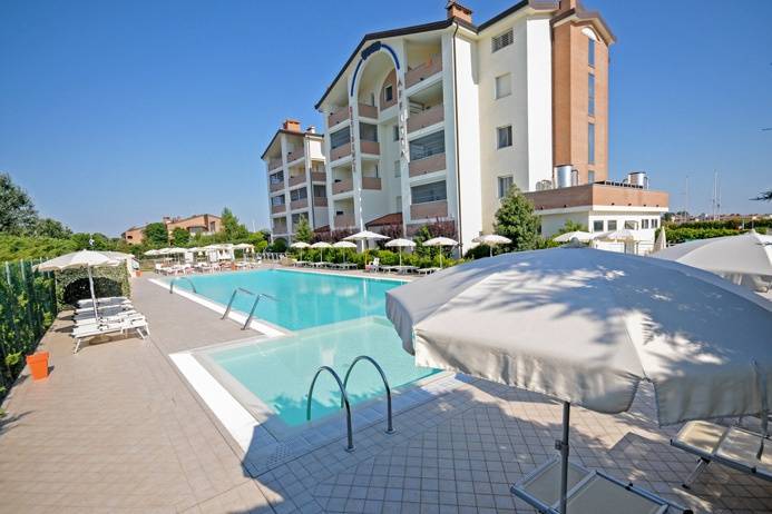 appartamento in vendita a Comacchio in zona Lido degli Estensi