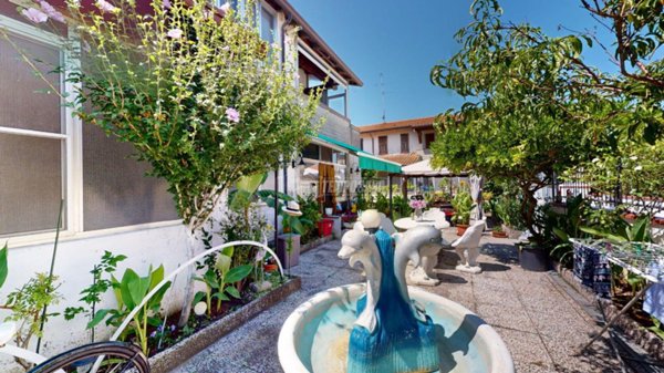 appartamento in vendita a Comacchio in zona Lido degli Estensi