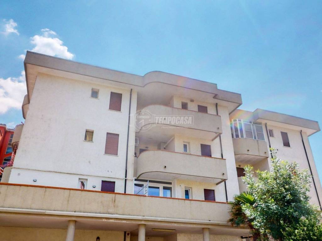 appartamento in vendita a Comacchio in zona Porto Garibaldi