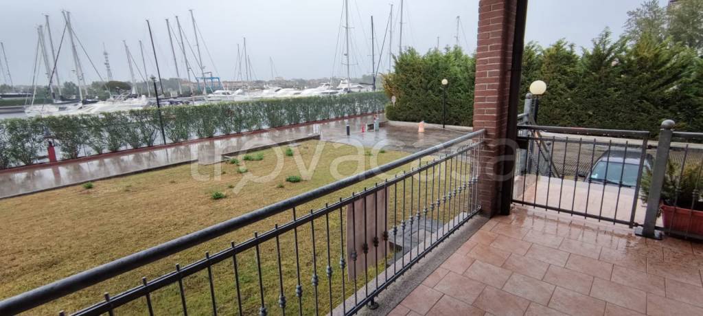 appartamento in vendita a Comacchio in zona Lido degli Estensi