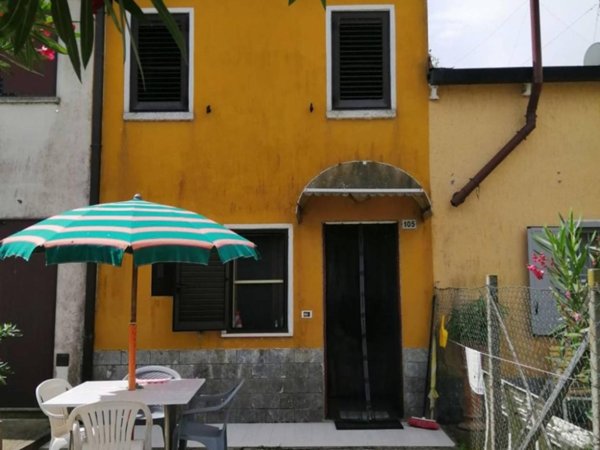 casa indipendente in vendita a Comacchio in zona Lido delle Nazioni