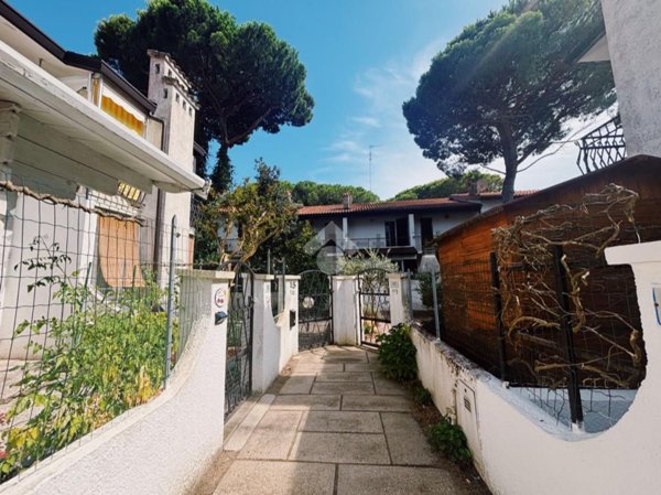 appartamento in vendita a Comacchio in zona Lido di Spina