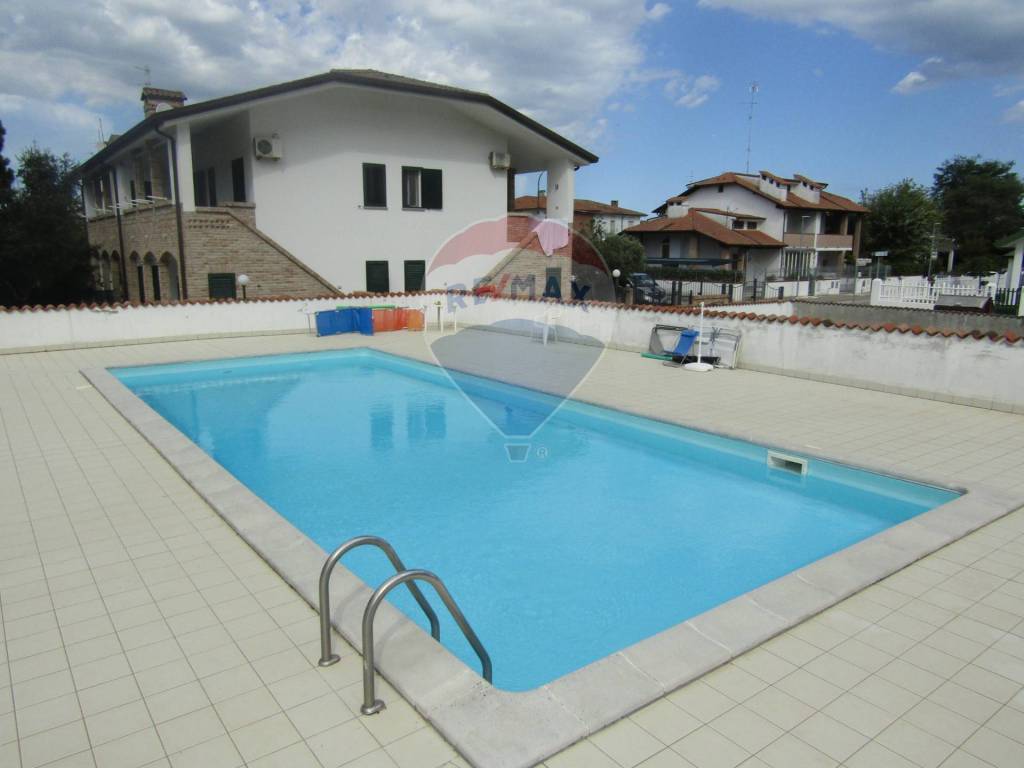 appartamento in vendita a Comacchio in zona Lido degli Scacchi