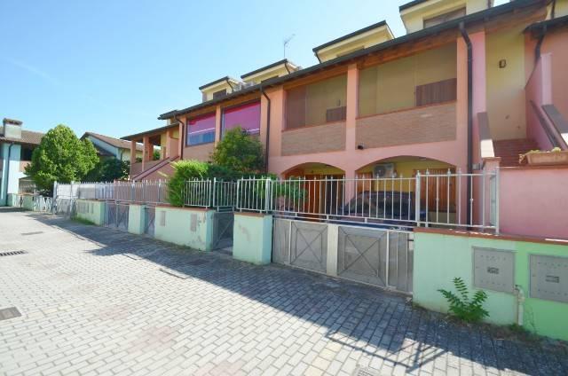 casa indipendente in vendita a Comacchio in zona Lido delle Nazioni