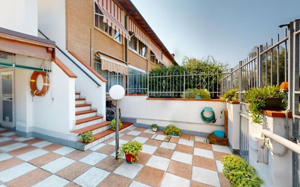 appartamento in vendita a Comacchio in zona Lido degli Estensi