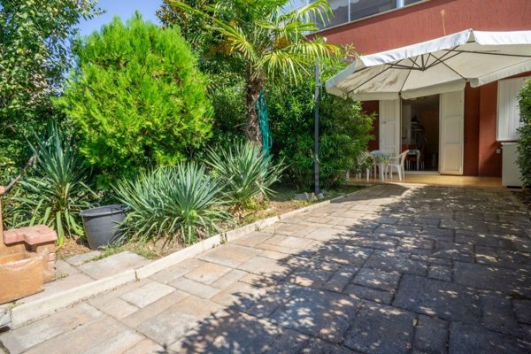 casa indipendente in vendita a Comacchio in zona Lido delle Nazioni