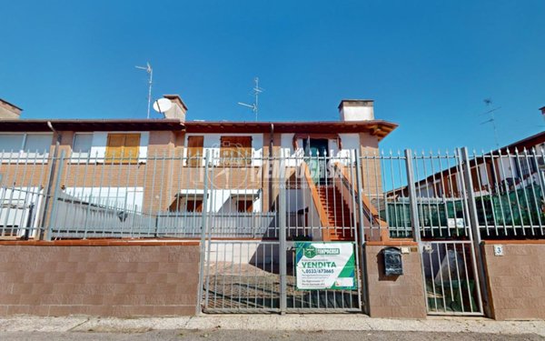 appartamento in vendita a Comacchio in zona Porto Garibaldi
