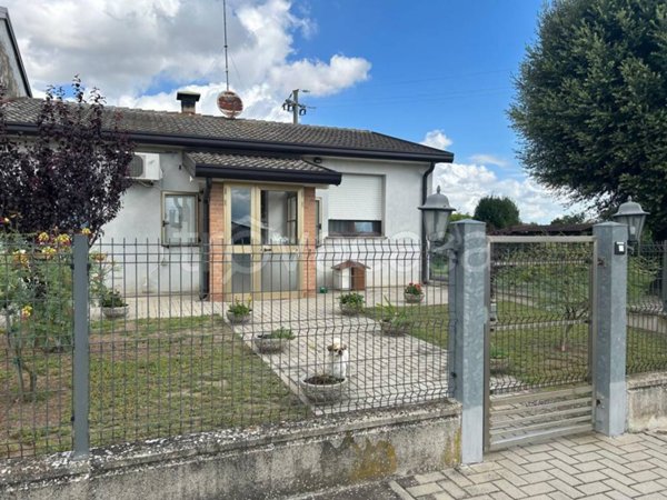 casa indipendente in vendita a Comacchio
