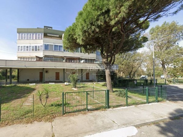 appartamento in vendita a Comacchio in zona Porto Garibaldi