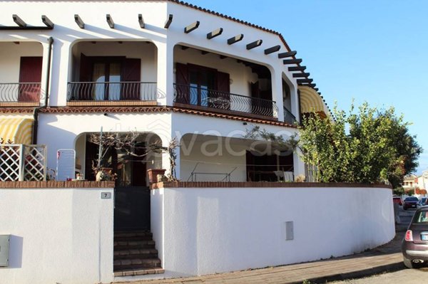 casa indipendente in vendita a Comacchio in zona Lido degli Estensi