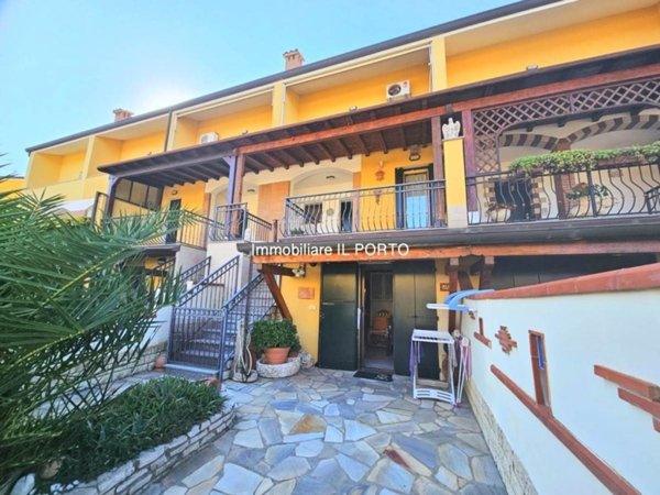 casa indipendente in vendita a Comacchio in zona Porto Garibaldi