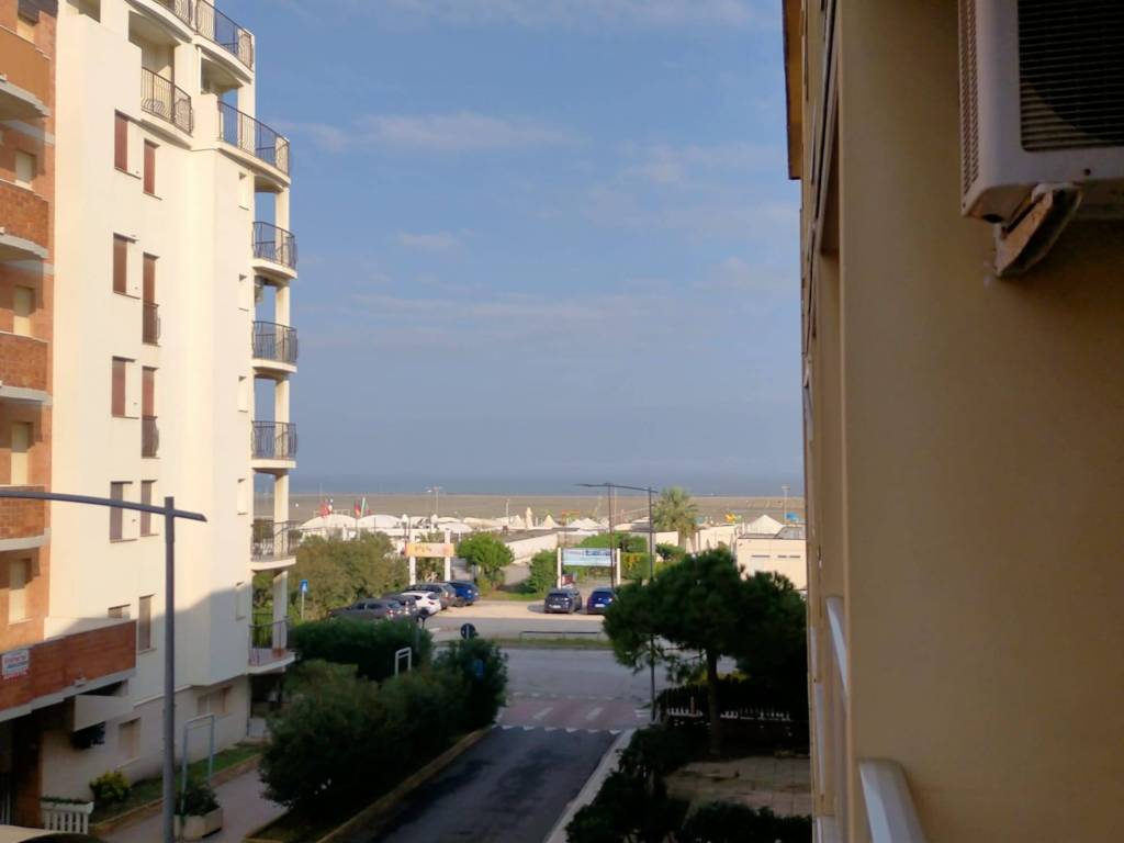 appartamento in vendita a Comacchio in zona Lido degli Estensi