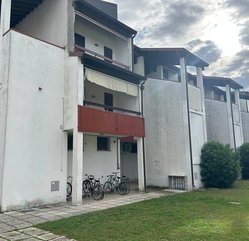 appartamento in vendita a Comacchio in zona Lido di Spina
