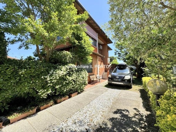 casa indipendente in vendita a Comacchio in zona Lido delle Nazioni