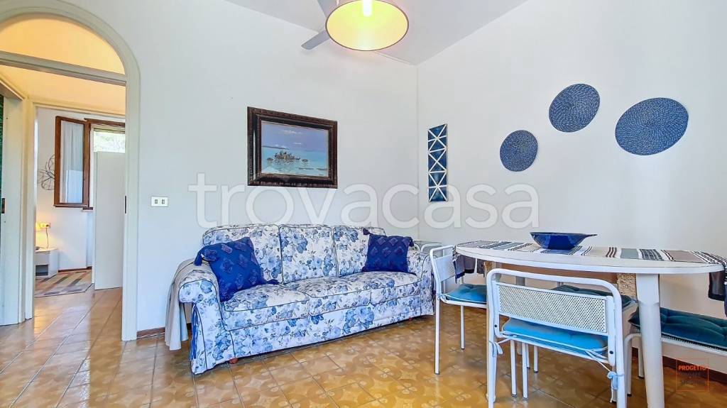 casa indipendente in vendita a Comacchio in zona Lido di Spina