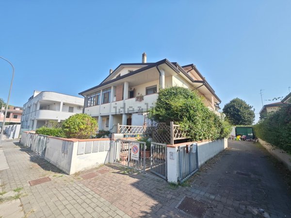 casa indipendente in vendita a Comacchio in zona San Giuseppe