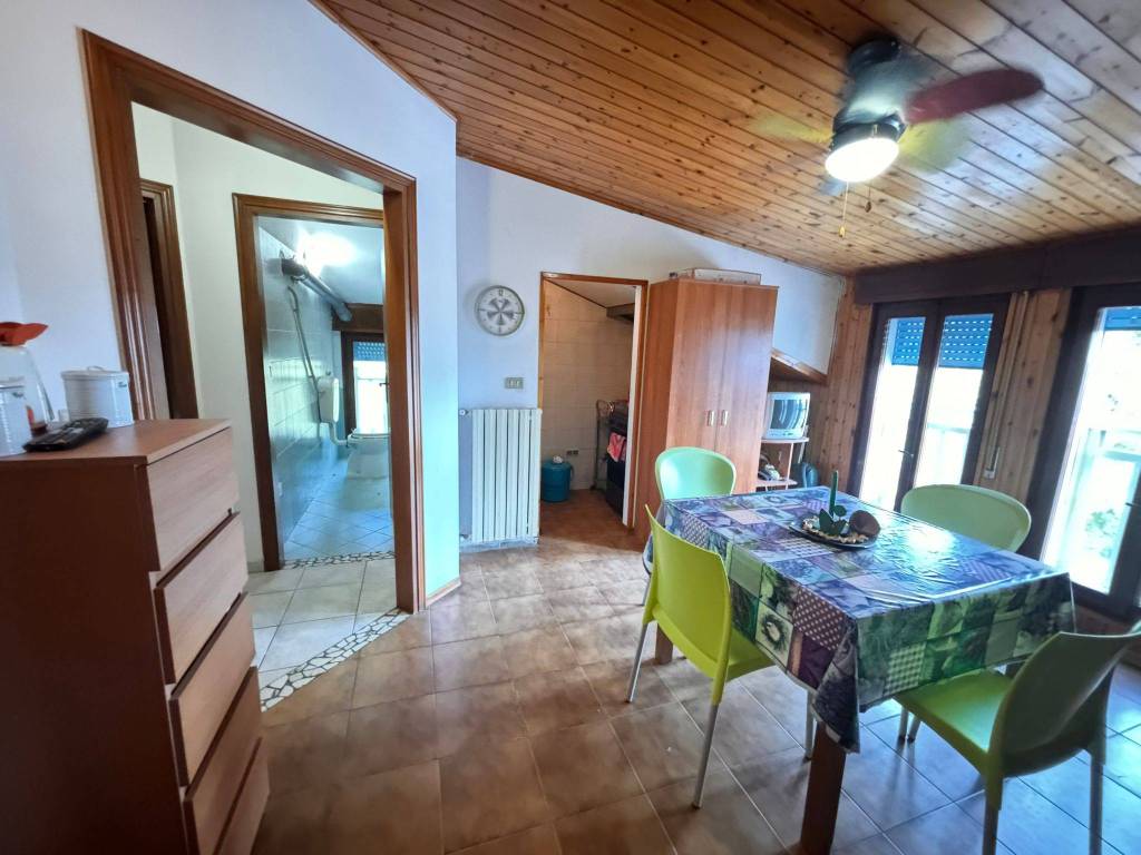 appartamento in vendita a Comacchio in zona Porto Garibaldi