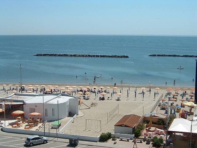 appartamento in vendita a Comacchio in zona Lido delle Nazioni
