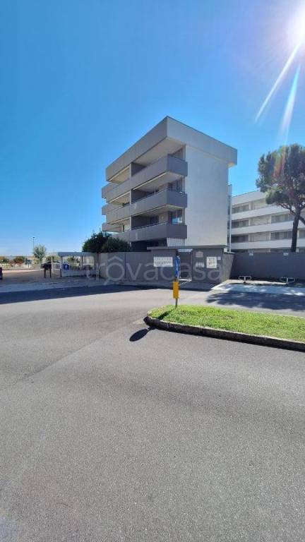 appartamento in vendita a Comacchio in zona Lido degli Estensi