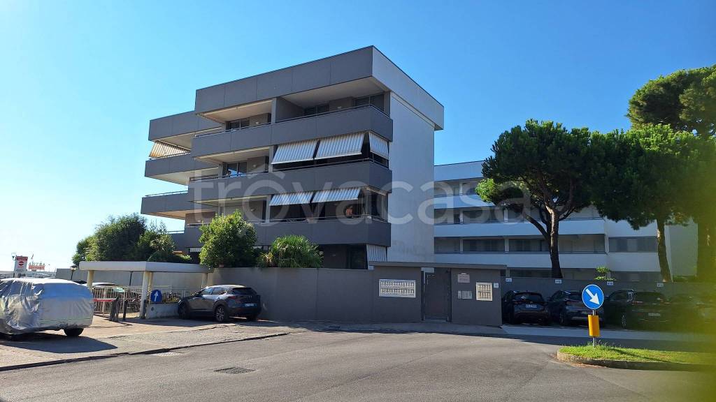 appartamento in vendita a Comacchio in zona Lido degli Estensi