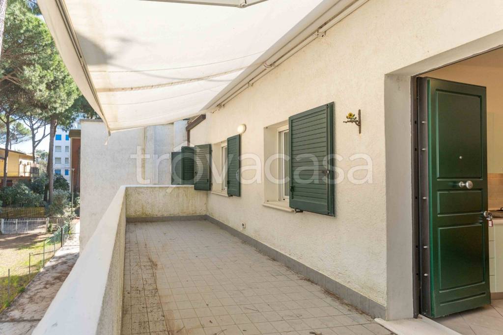 casa indipendente in vendita a Comacchio in zona Lido degli Estensi