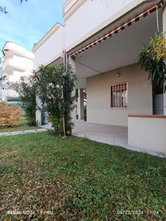 casa indipendente in vendita a Comacchio