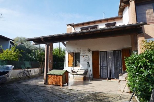 casa indipendente in vendita a Comacchio in zona Lido delle Nazioni