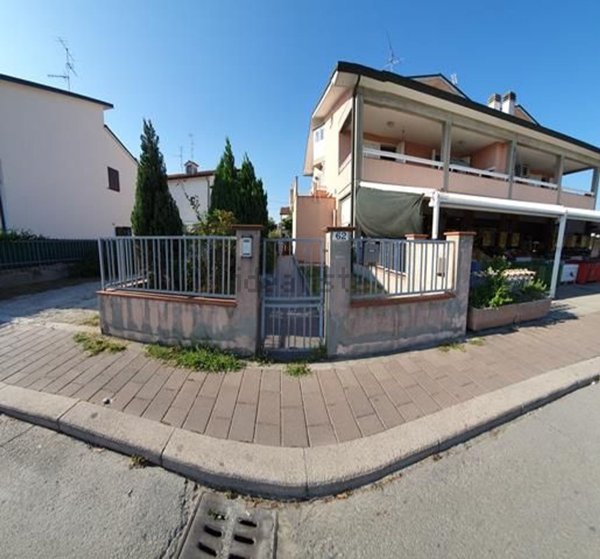casa indipendente in vendita a Comacchio in zona Porto Garibaldi