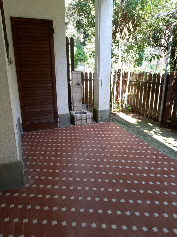 casa indipendente in vendita a Comacchio in zona Lido di Spina