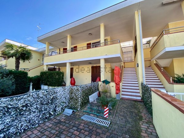 casa indipendente in vendita a Comacchio in zona Lido delle Nazioni