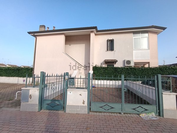 casa indipendente in vendita a Comacchio in zona Porto Garibaldi