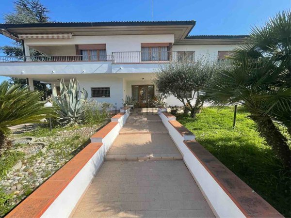 casa indipendente in vendita a Comacchio