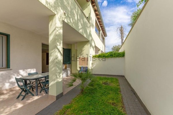 casa indipendente in vendita a Comacchio in zona Lido degli Estensi