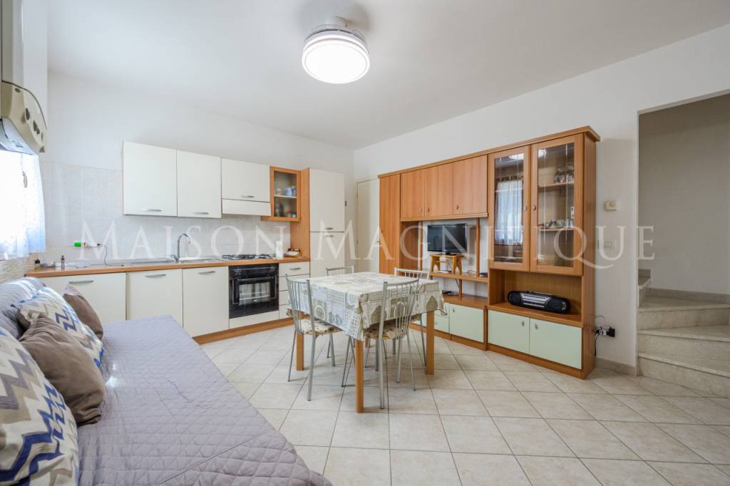 casa indipendente in vendita a Comacchio in zona Lido degli Scacchi