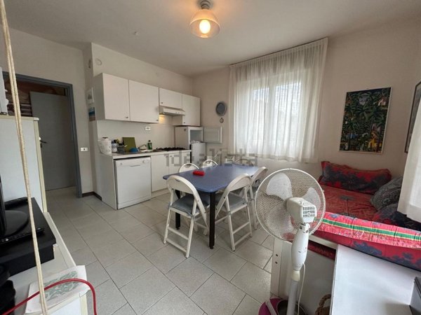 appartamento in vendita a Comacchio in zona Lido degli Estensi