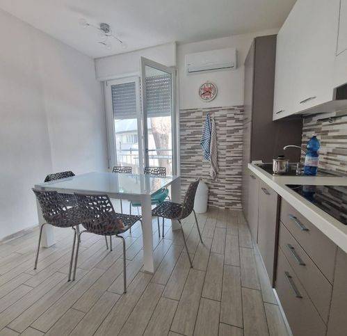 appartamento in vendita a Comacchio in zona Lido degli Estensi