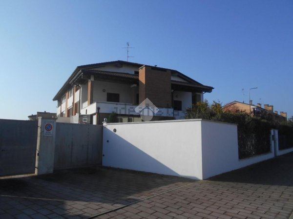 appartamento in vendita a Comacchio in zona Lido degli Estensi