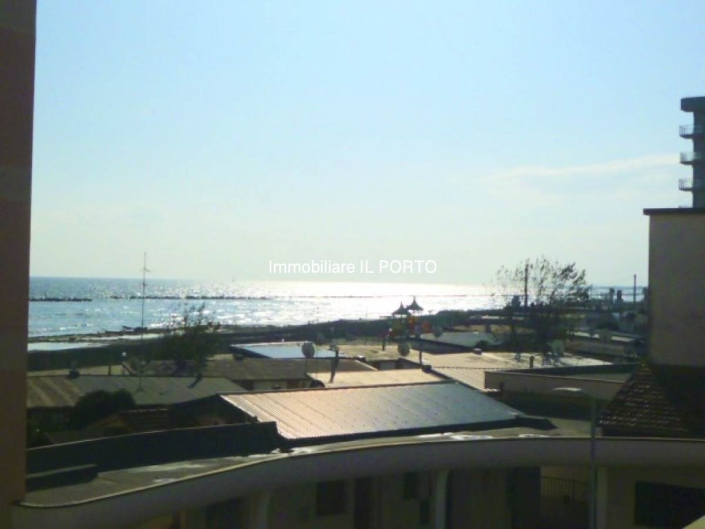 appartamento in vendita a Comacchio in zona Lido degli Scacchi