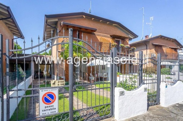 casa indipendente in vendita a Comacchio in zona Lido delle Nazioni