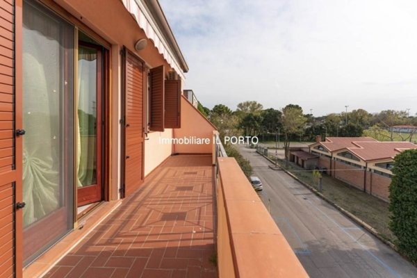 appartamento in vendita a Comacchio in zona Lido degli Estensi