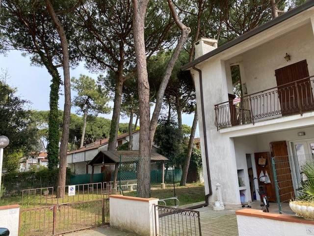 casa indipendente in vendita a Comacchio in zona Lido degli Estensi
