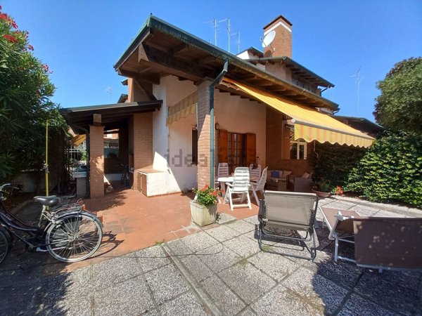 appartamento in vendita a Comacchio in zona Lido degli Estensi