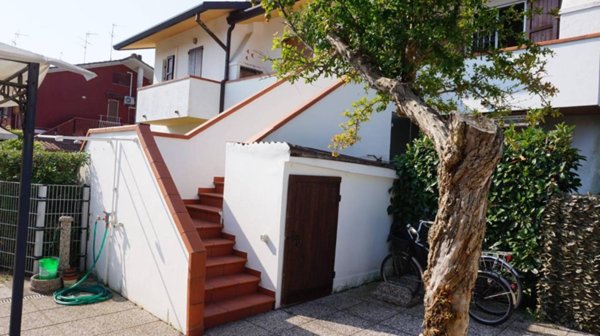 casa indipendente in vendita a Comacchio in zona Lido delle Nazioni