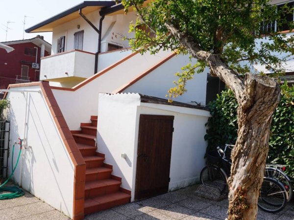 casa indipendente in vendita a Comacchio in zona Lido delle Nazioni