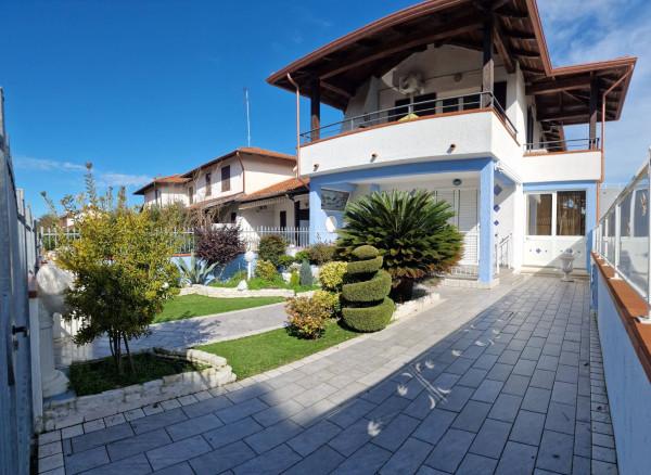 casa indipendente in vendita a Comacchio