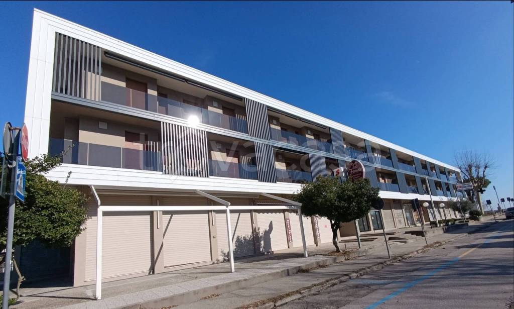 appartamento in vendita a Comacchio in zona Lido delle Nazioni